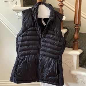 Lululemon black vest